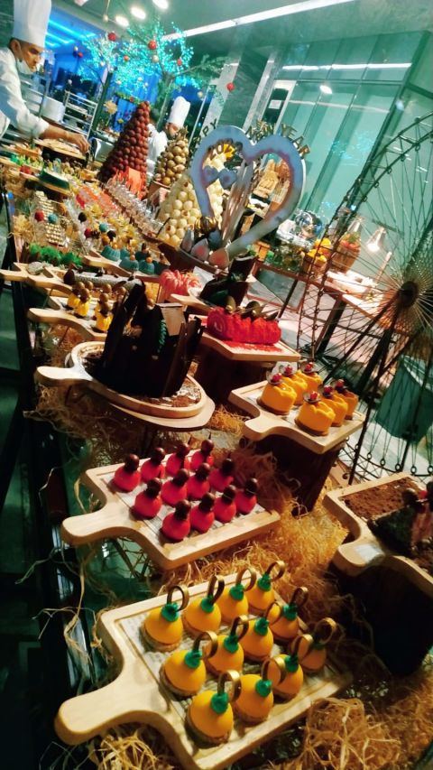Pastry Creation